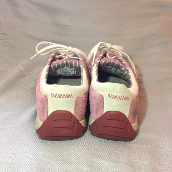 Pink Simple Sneakers - Picture 5 of 6